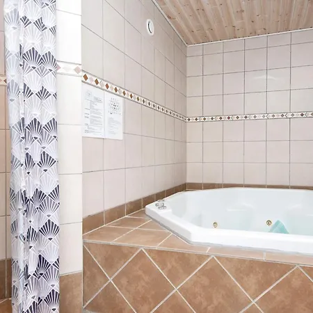6 Person In Tatil Evi